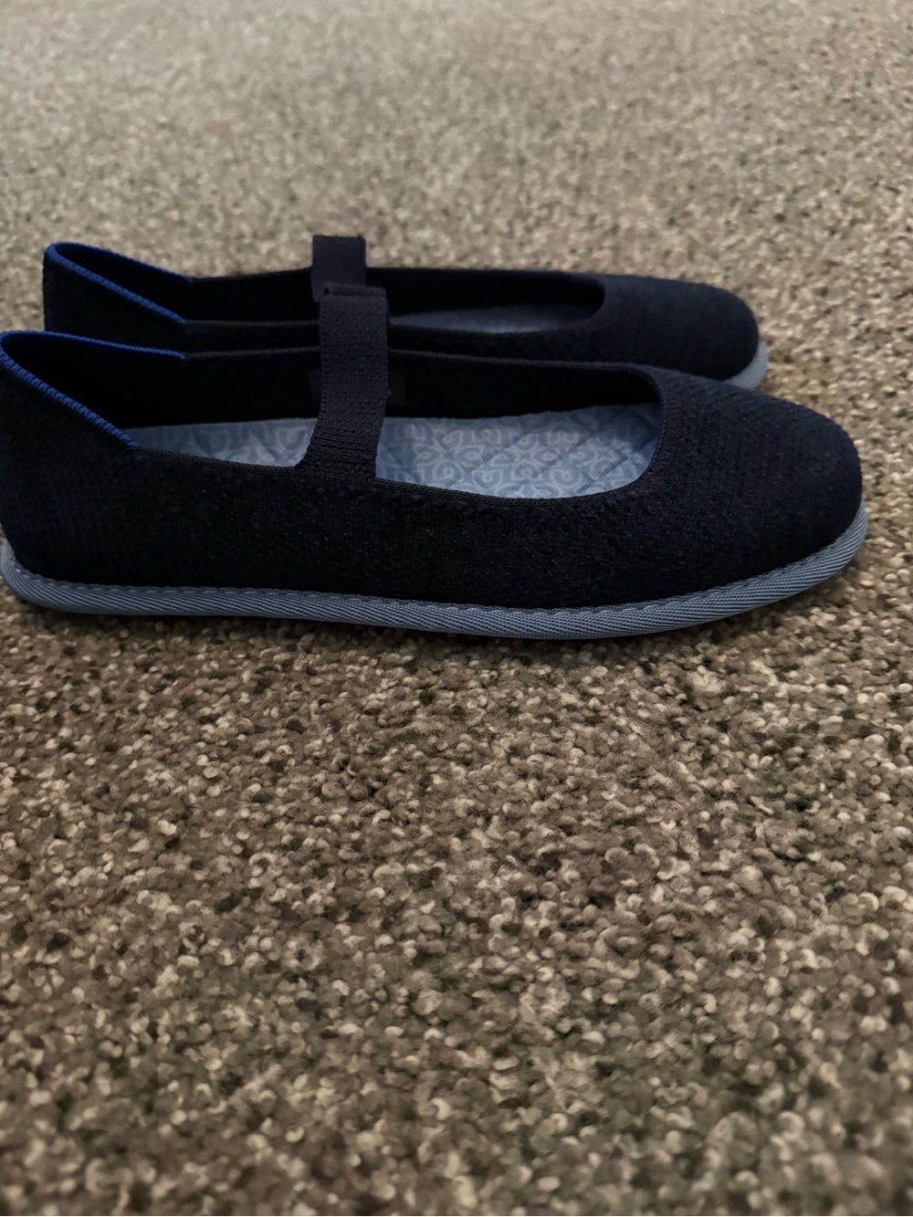 Womens new rothys flats size 7 - Picture 2 of 5